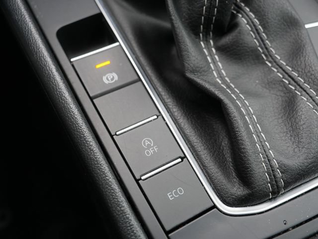 Certified 2024 Volkswagen Jetta S image 31