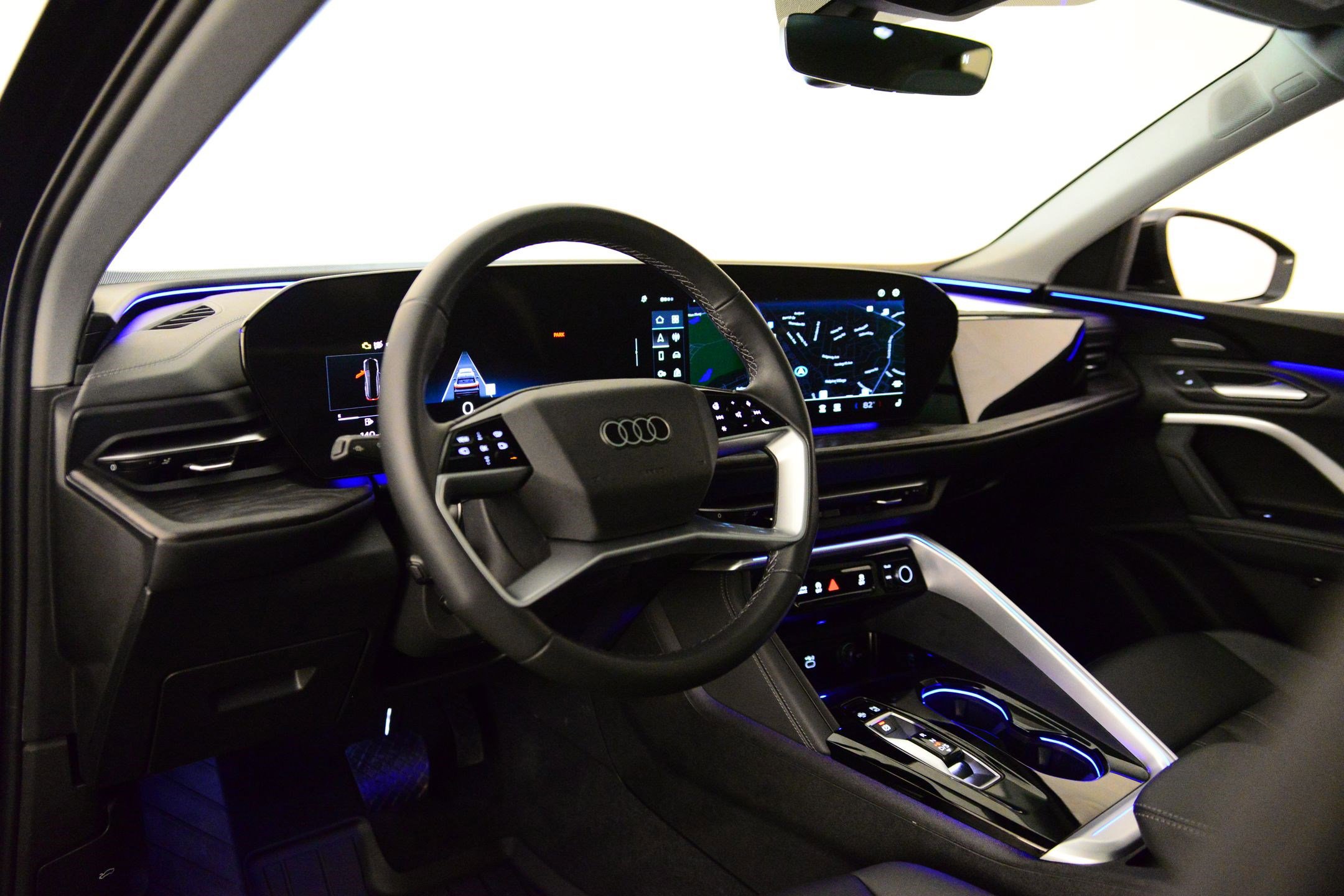 Certified 2025 Audi Q5 Premium Plus w/ Premium Plus image 3