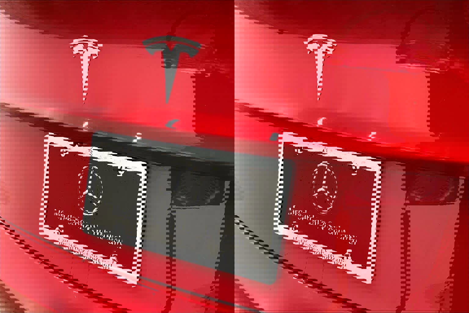 Used 2023 Tesla Model 3 Standard Range image 8