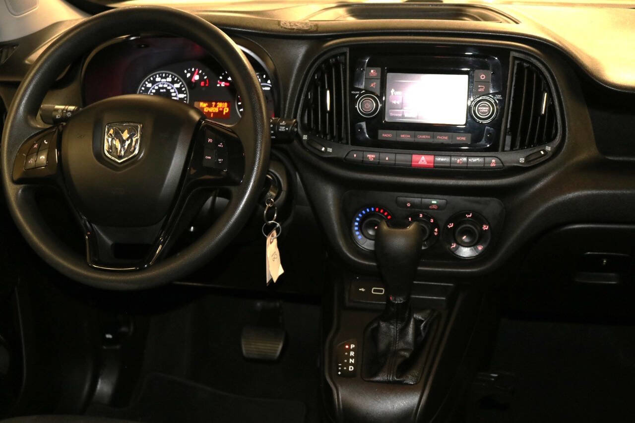 Used 2022 RAM ProMaster City Wagon w/ Lights & Wheels Group image 22