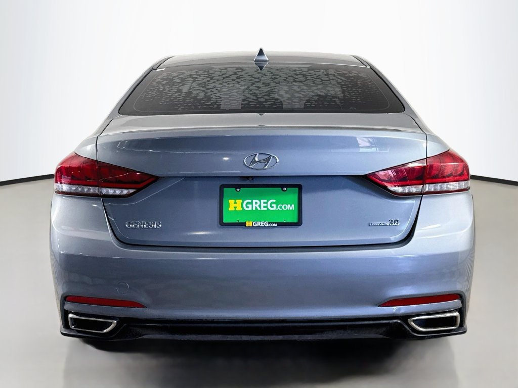 Used 2016 Hyundai Genesis 3.8 AWD/4WD image 8