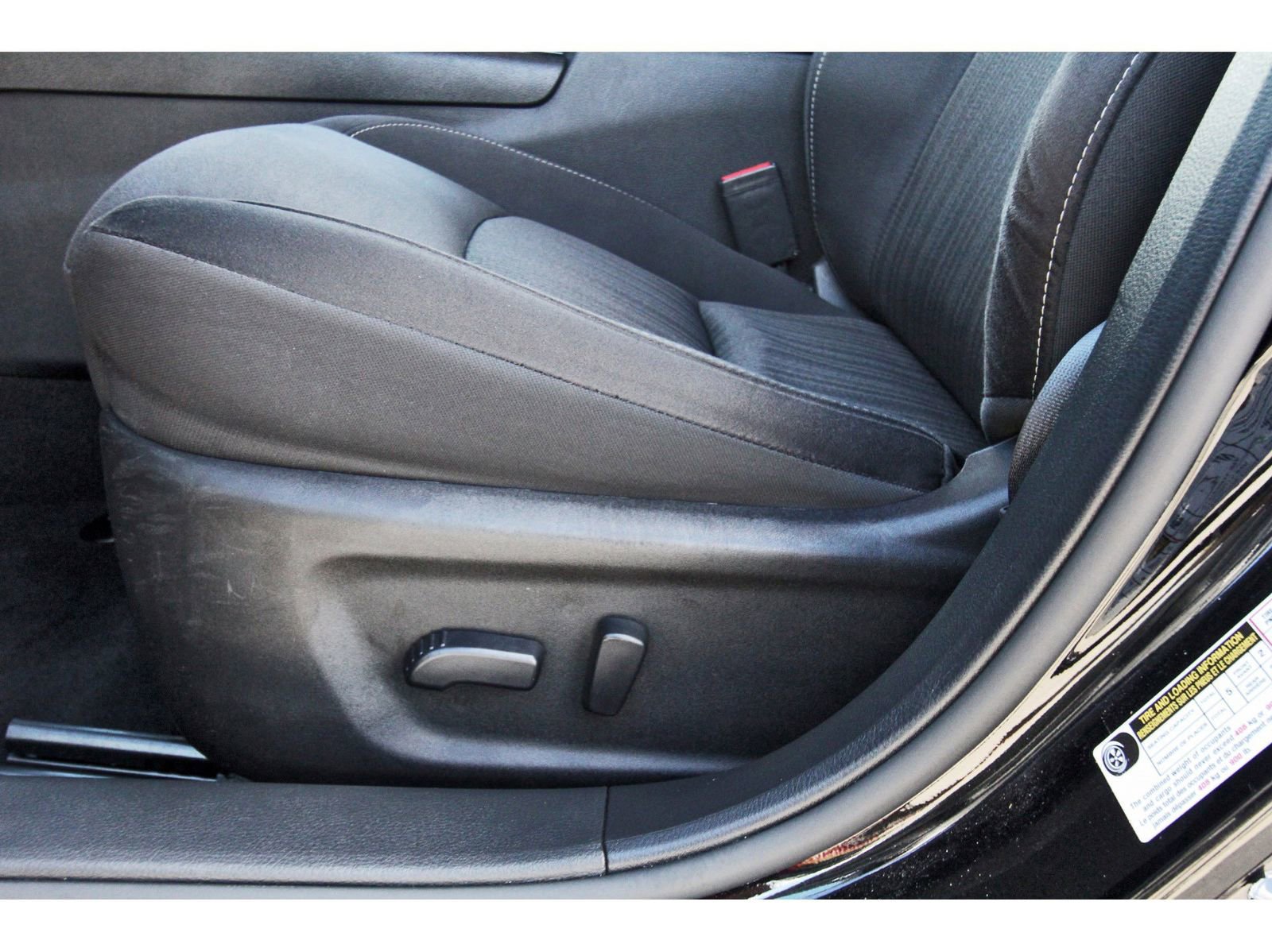 Used 2024 Nissan Altima 2.5 SV image 29