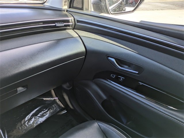 Used 2024 Hyundai Tucson Limited image 18
