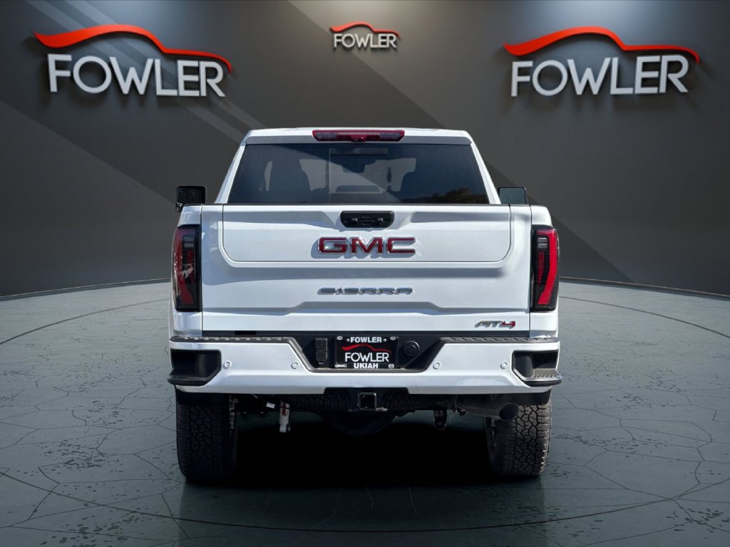 New 2026 GMC Sierra 2500 AT4 w/ AT4 Premium Plus Package AWD/4WD image 4