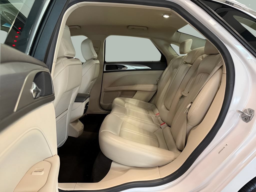 Used 2020 Lincoln MKZ w/ Convenience Package FWD image 11