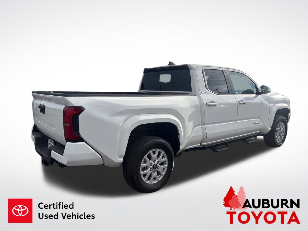 Certified 2025 Toyota Tacoma SR5 AWD/4WD image 6
