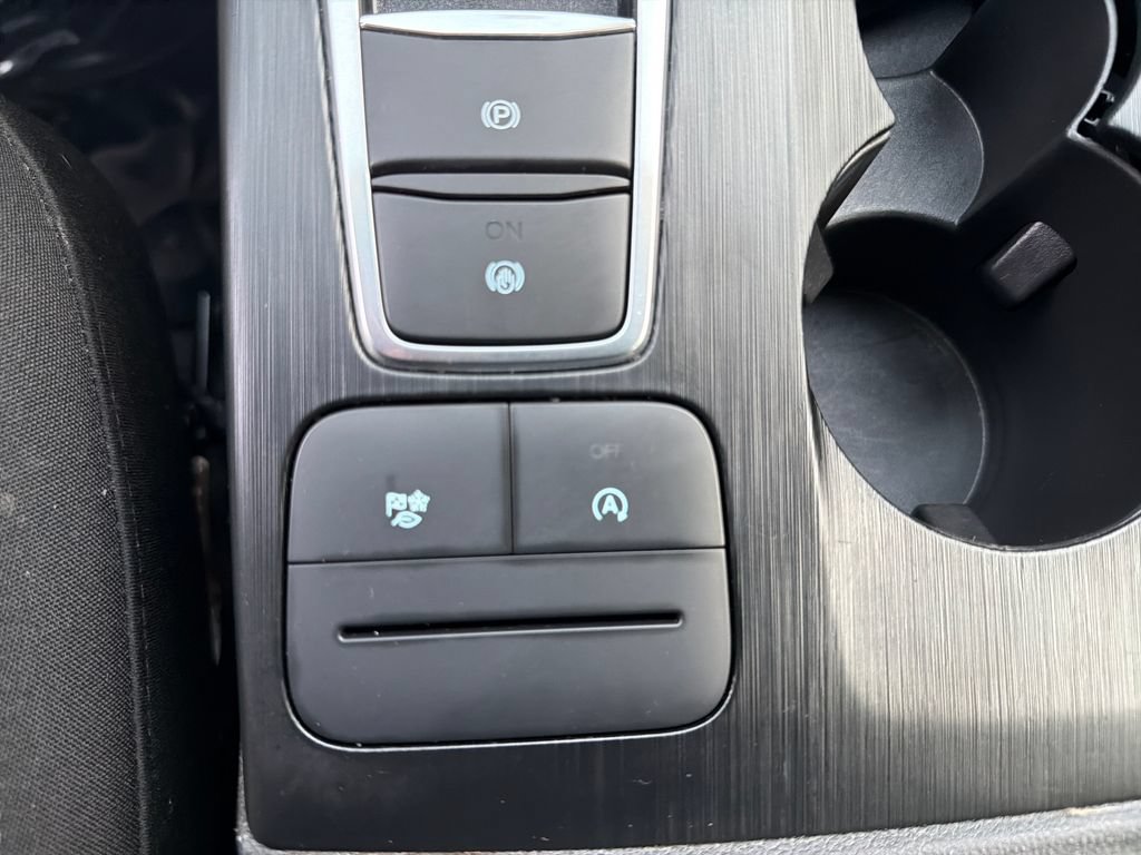 Used 2024 Ford Escape Active FWD image 16