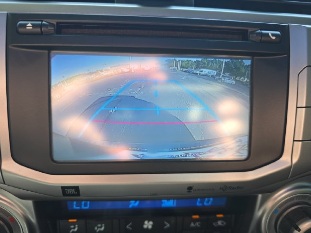 Used 2015 Toyota 4Runner Limited w/ Convenience Package AWD/4WD image 21