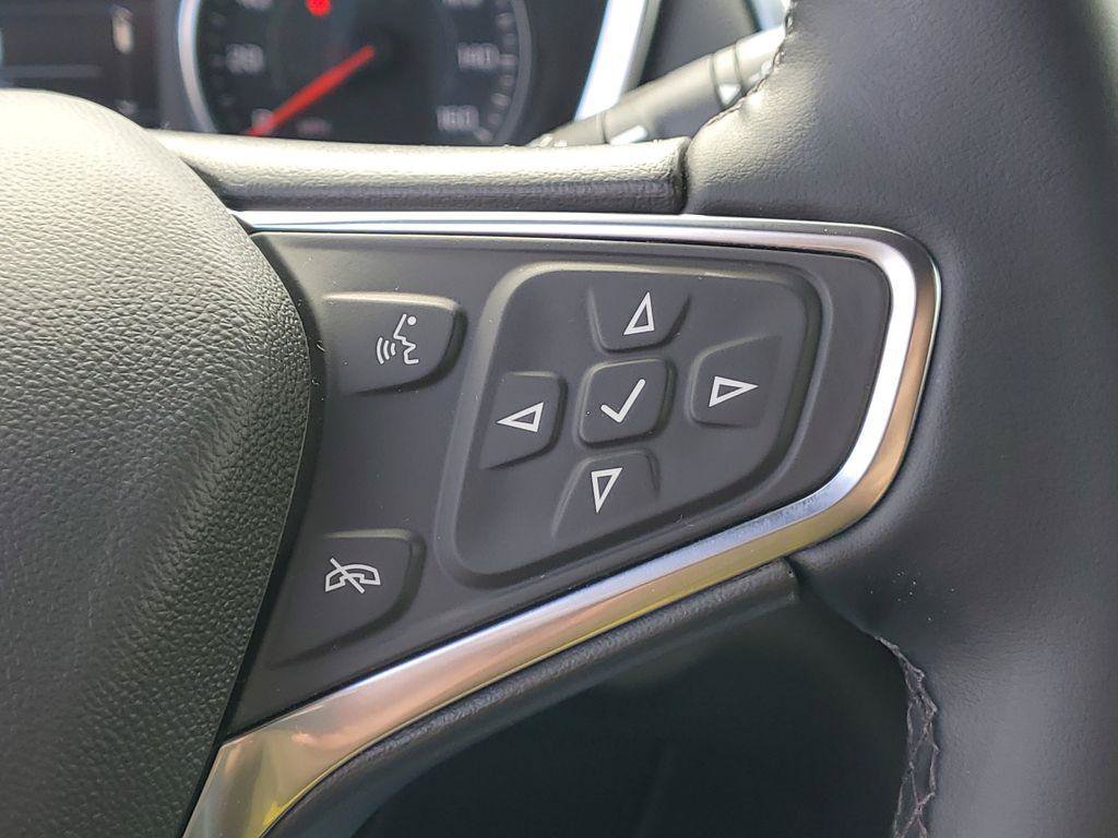 Used 2024 Chevrolet Equinox LT w/ LPO, Floor Liner Package FWD image 10