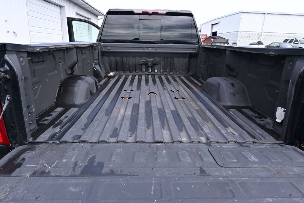 Used 2021 Chevrolet Silverado 3500 LTZ w/ LTZ Convenience Package AWD/4WD image 19