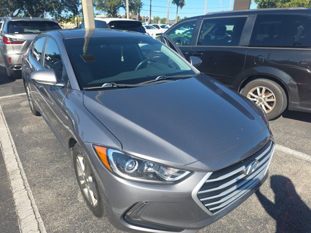 Used 2018 Hyundai Elantra Value Edition FWD image 4