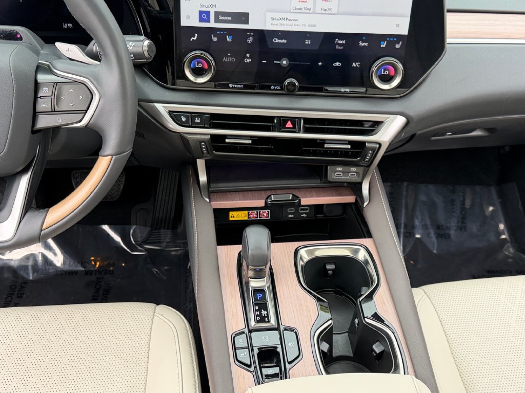 Certified 2025 Lexus RX 350 w/ Convenience Package AWD/4WD image 13