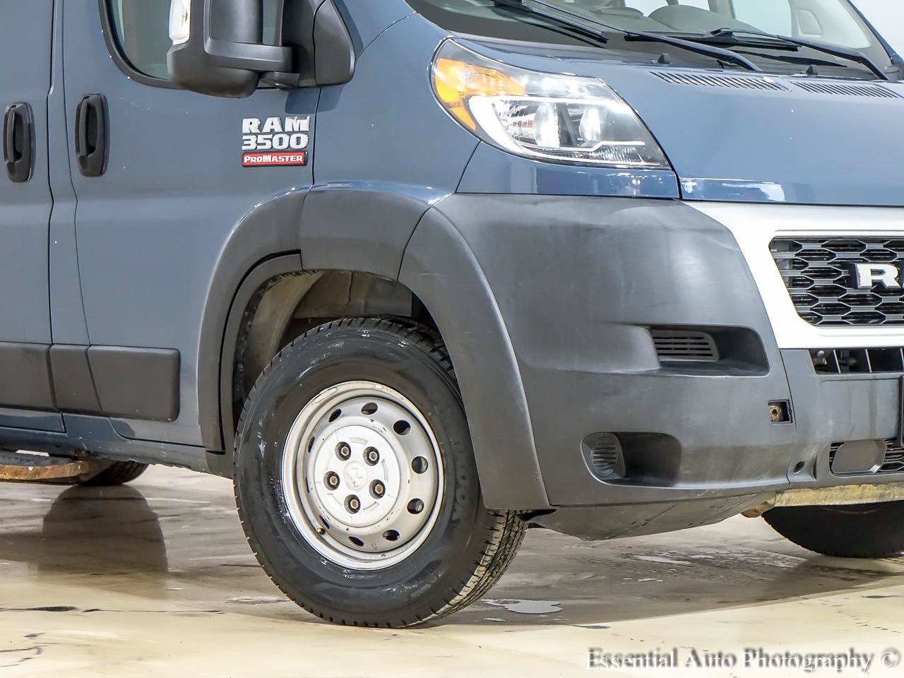 Used 2021 RAM ProMaster 3500 FWD image 3