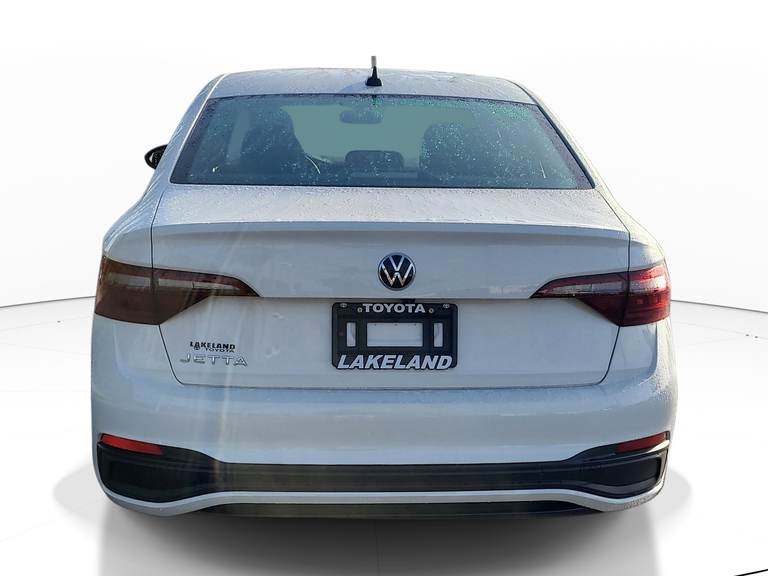 Used 2023 Volkswagen Jetta Sport image 6