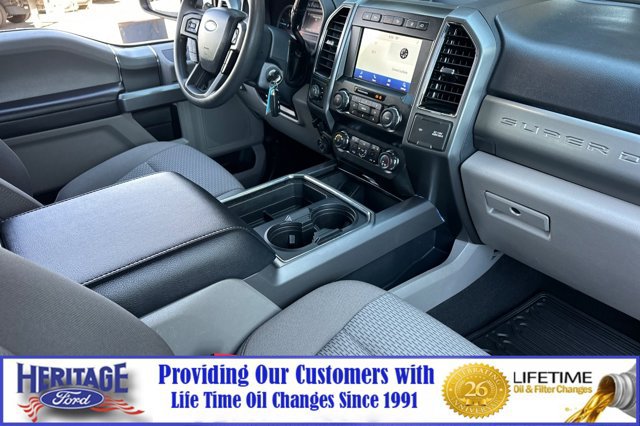 Used 2022 Ford F250 XLT w/ XLT Premium Package AWD/4WD image 15