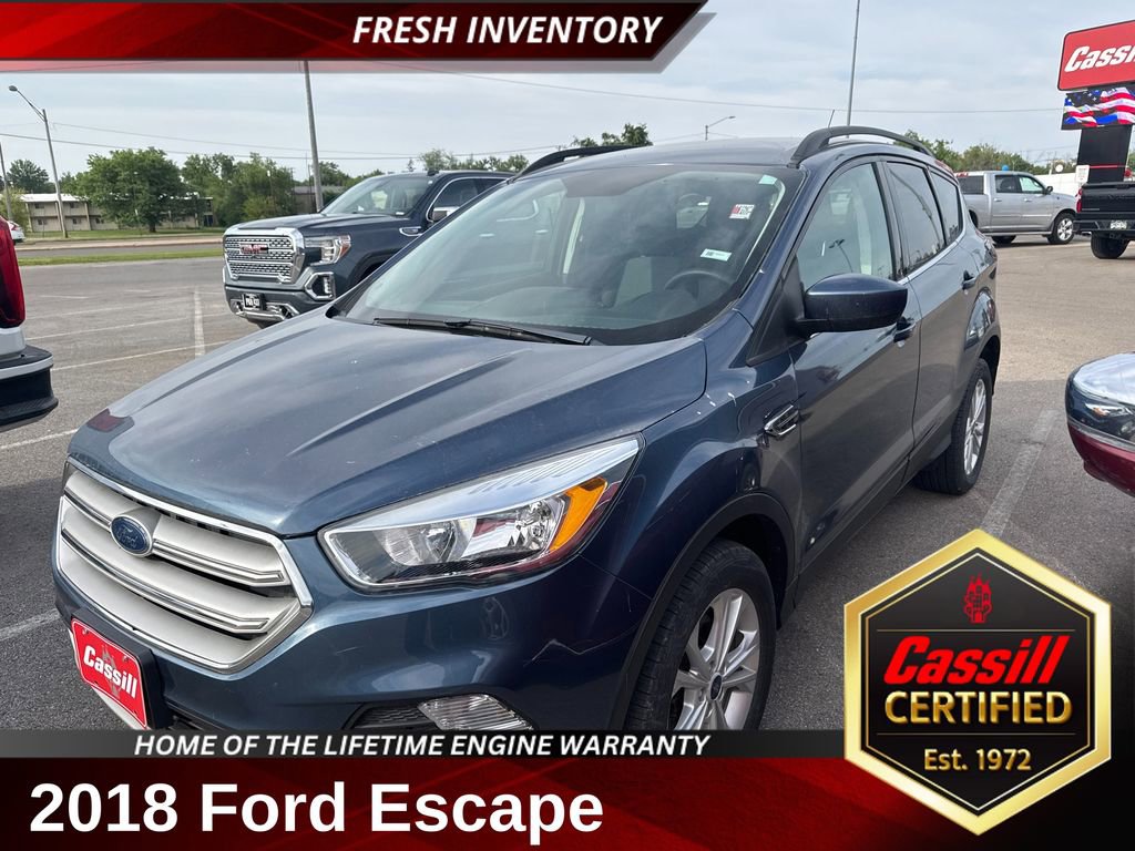 Used 2018 Ford Escape SE w/ SE Sync 3 Package AWD/4WD image 1
