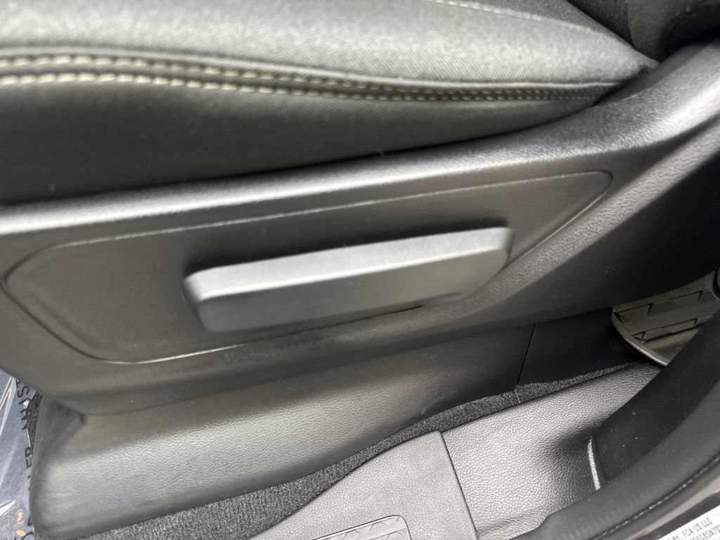 Used 2025 RAM 1500 Big Horn AWD/4WD image 33