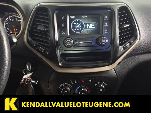 Used 2018 Jeep Cherokee Latitude image 13