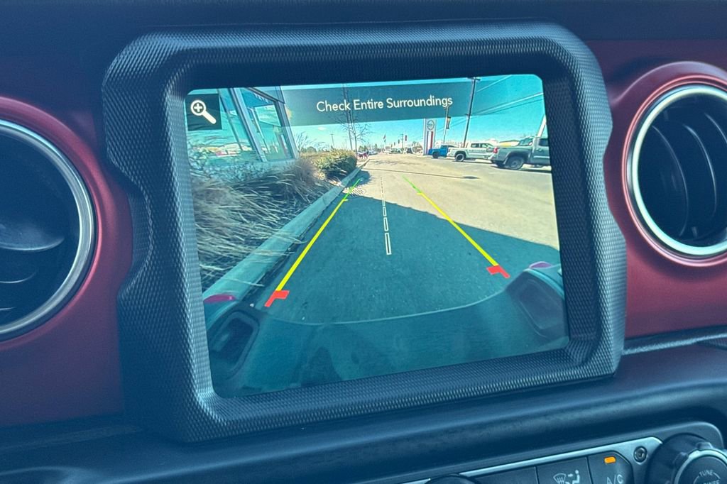 Used 2022 Jeep Gladiator Rubicon w/ LED Lighting Group image 20