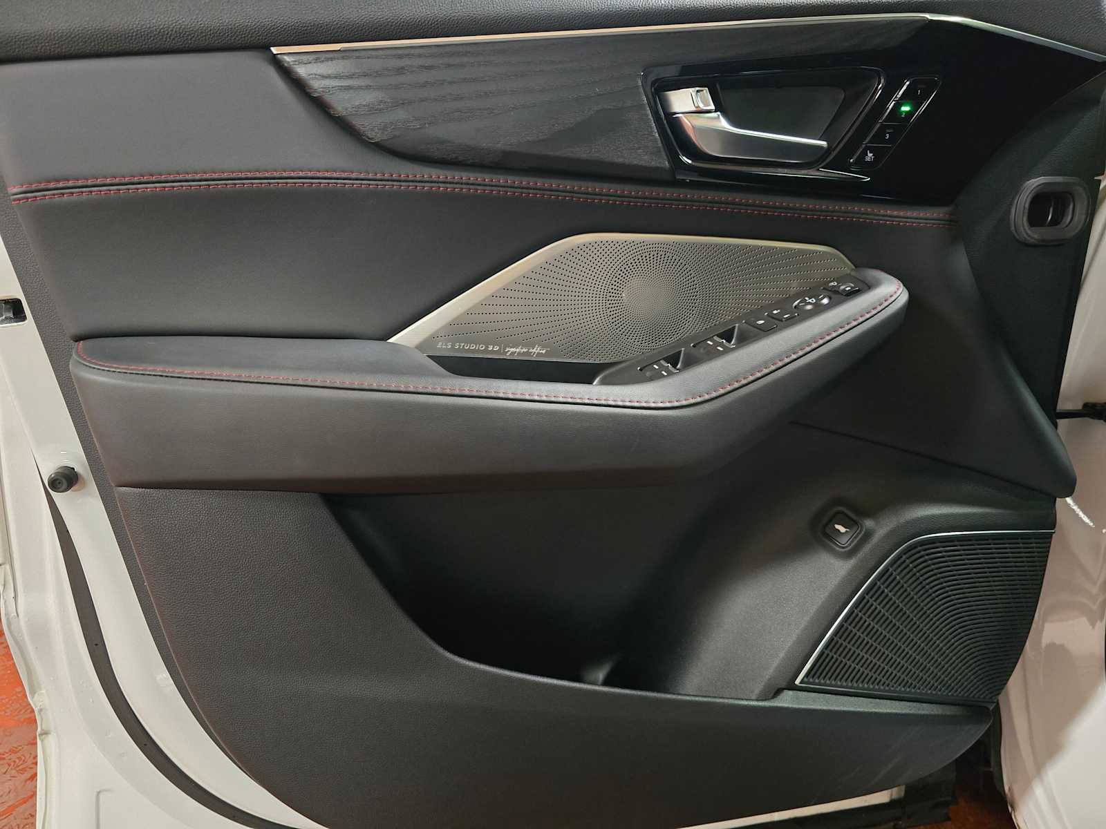 Used 2023 Acura MDX Type S image 23