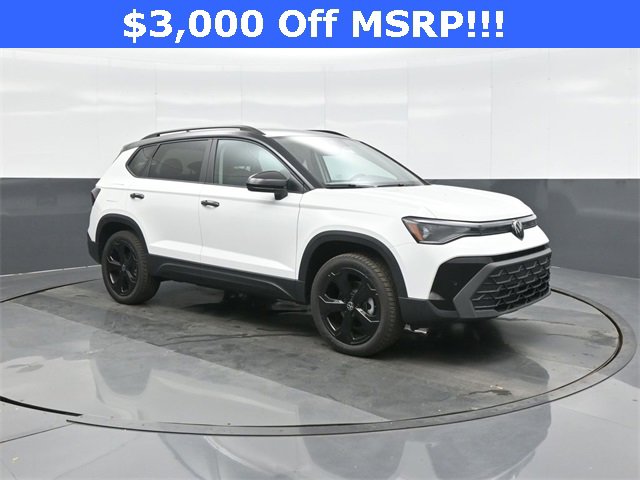 New 2026 Volkswagen Taos SE image 1