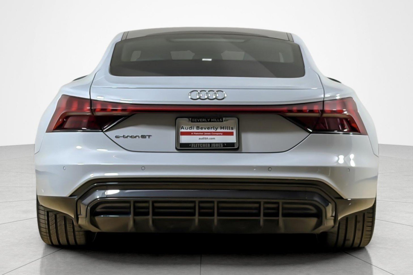 Used 2023 Audi e-tron GT Premium Plus w/ Executive Package AWD/4WD image 4