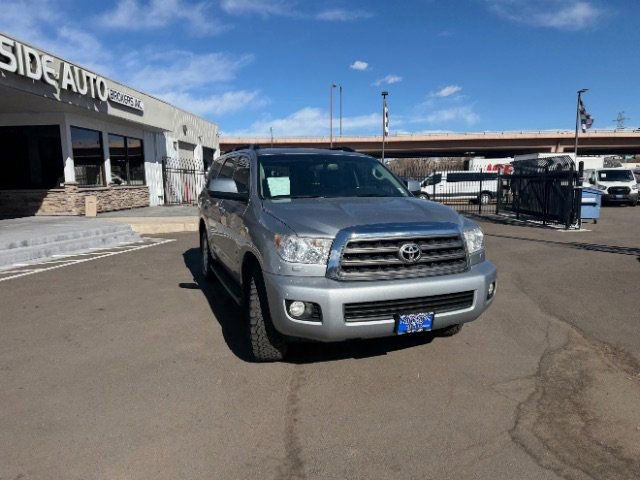 Used 2017 Toyota Sequoia SR5 w/ Premium Package AWD/4WD image 20