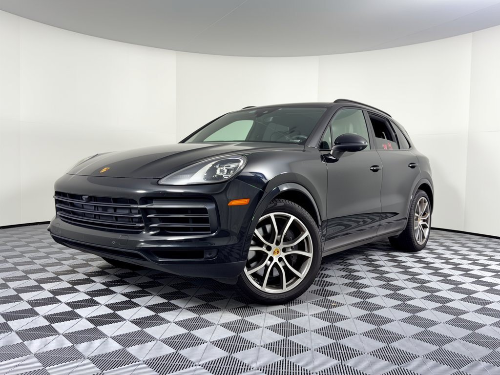 Certified 2023 Porsche Cayenne AWD/4WD image 1