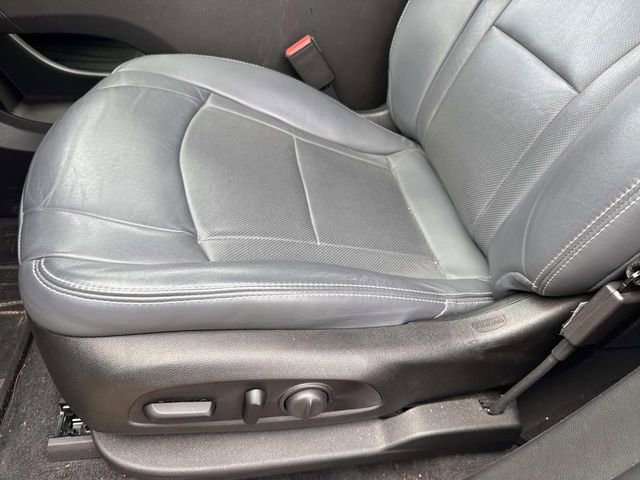 Used 2020 Buick Enclave Essence w/ Sound and Sites Package image 21