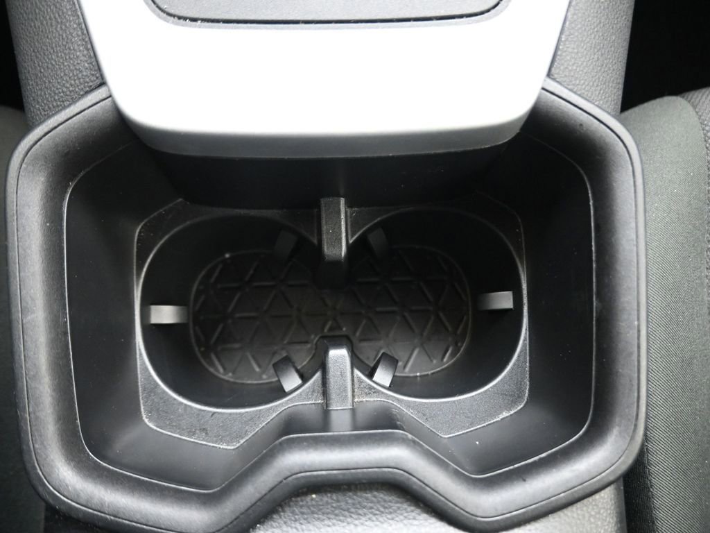 Used 2023 Toyota RAV4 XLE image 10