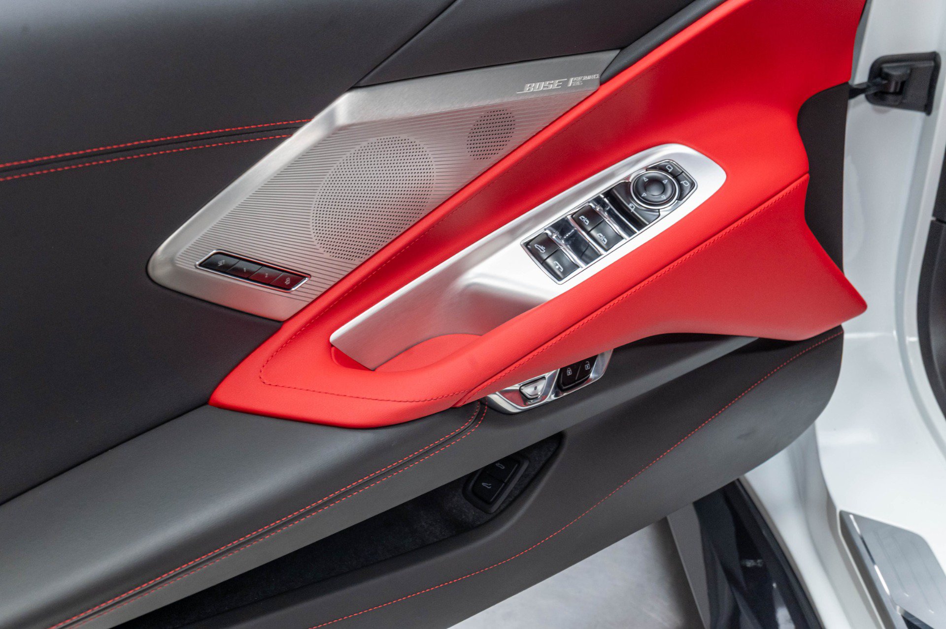 Used 2023 Chevrolet Corvette Z06 RWD image 6