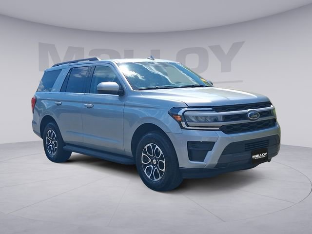 Used 2024 Ford Expedition XLT image 7