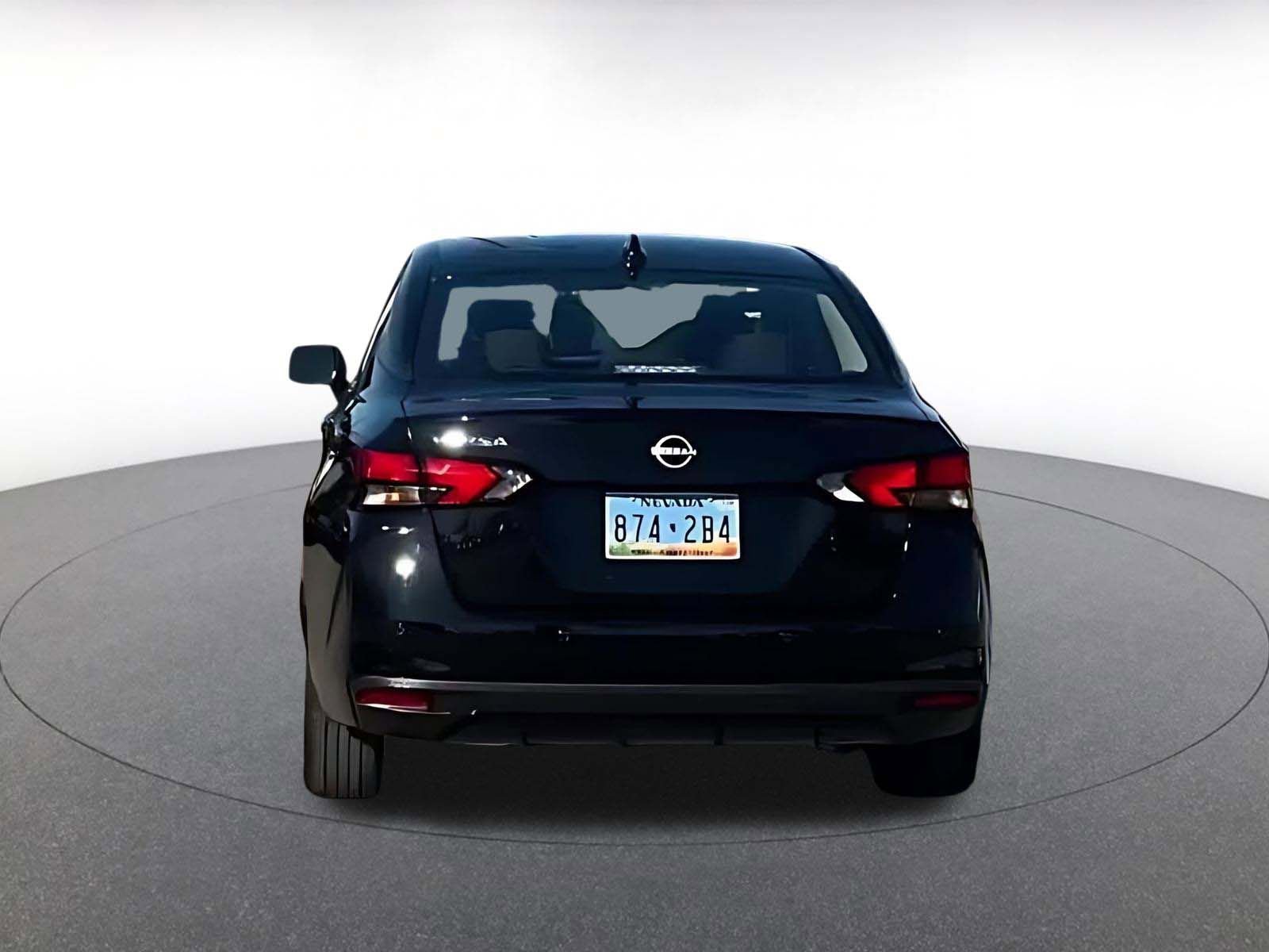 Used 2025 Nissan Versa SV image 11