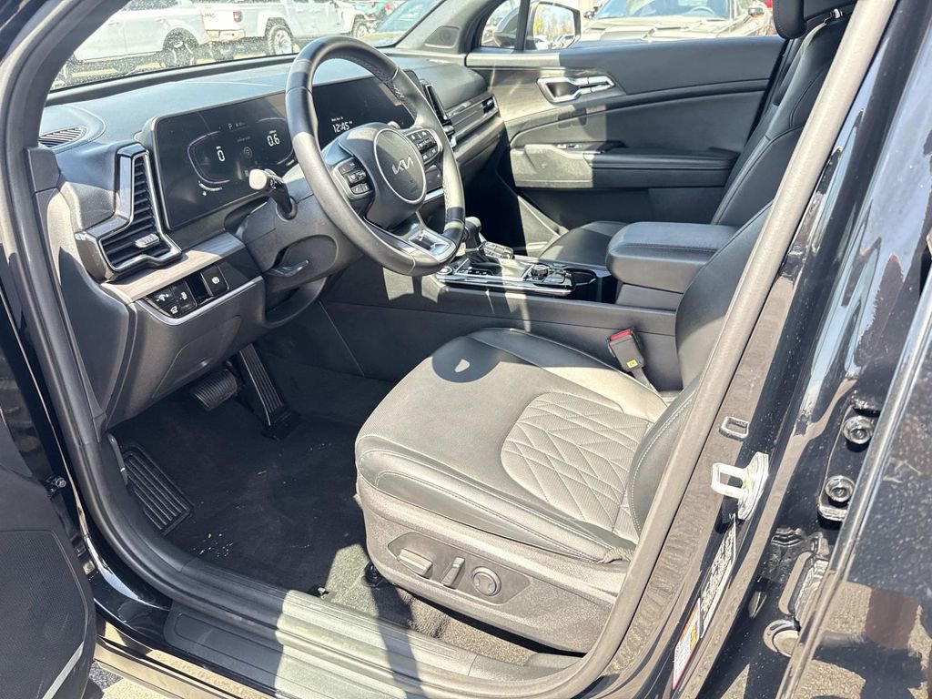 Used 2023 Kia Sportage X-Line w/ X-Line Premium Package image 19