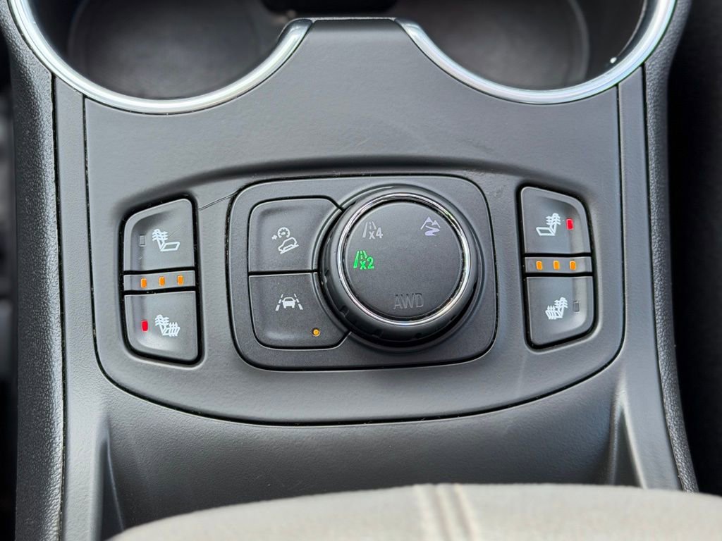 Used 2021 GMC Terrain SLT image 21