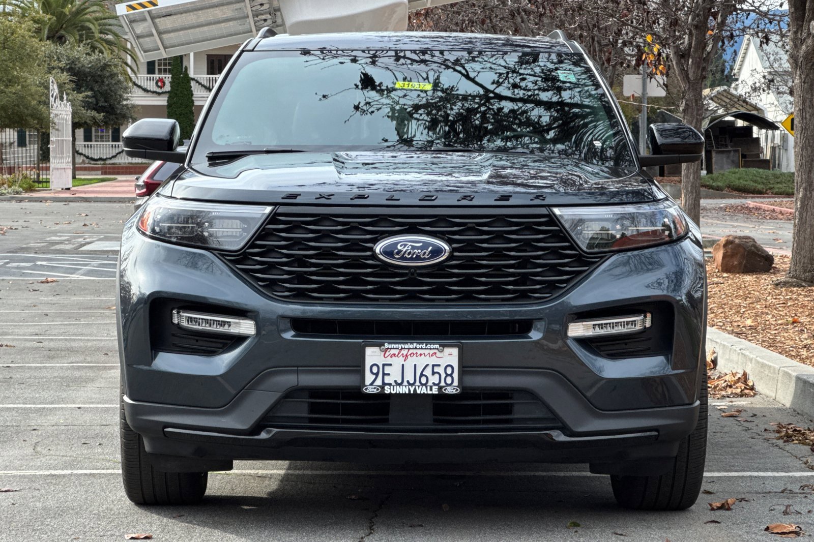 Certified 2022 Ford Explorer ST-Line w/ Class IV Trailer Tow Package image 10