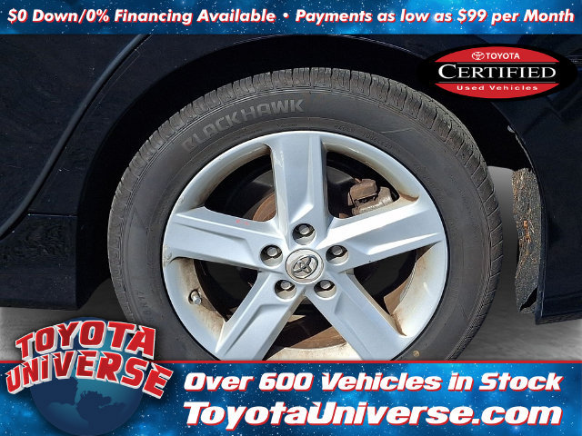 Used 2012 Toyota Camry SE FWD image 5