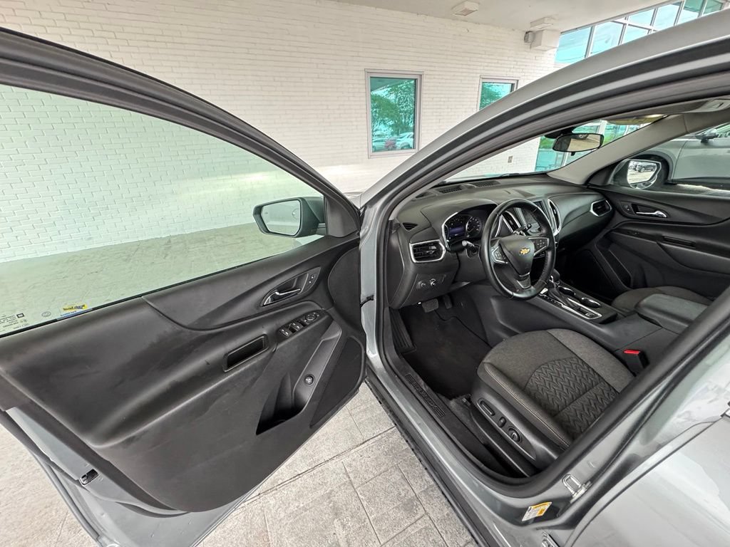 Used 2024 Chevrolet Equinox LT AWD/4WD image 10