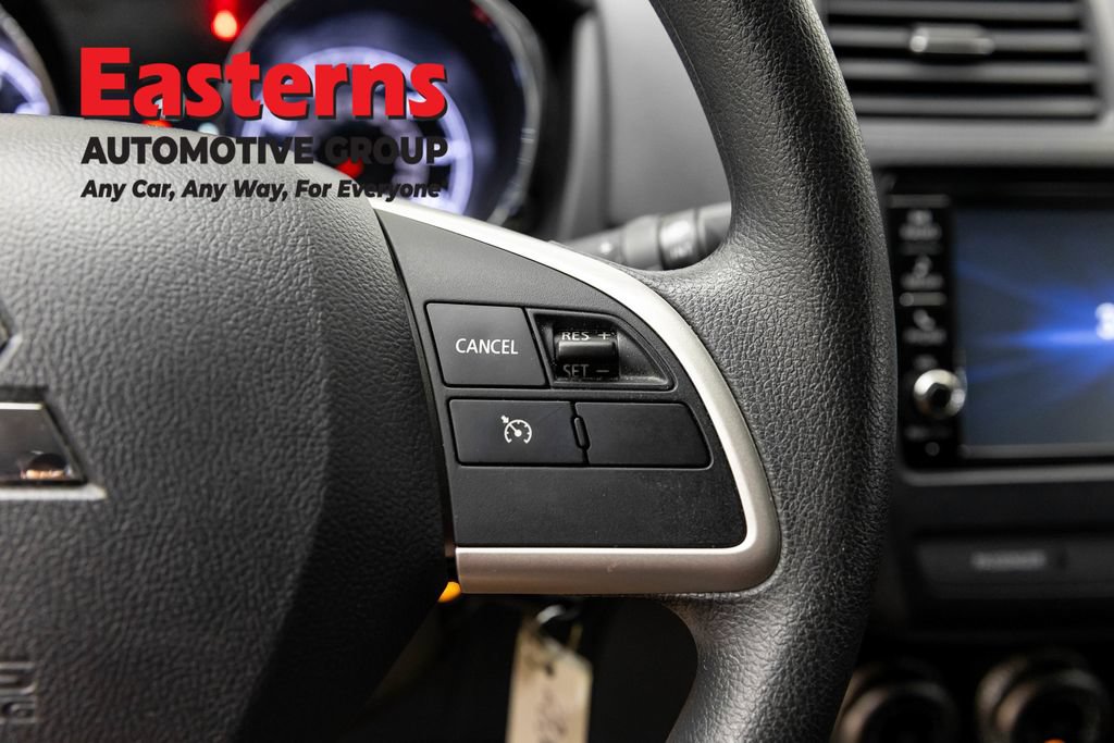 Used 2025 Mitsubishi Outlander Sport LE AWD/4WD image 16