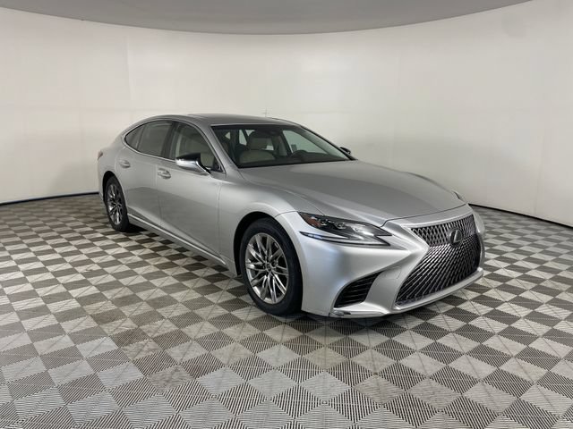 Used 2018 Lexus LS 500 w/ Accessory Package (Z2) RWD image 27