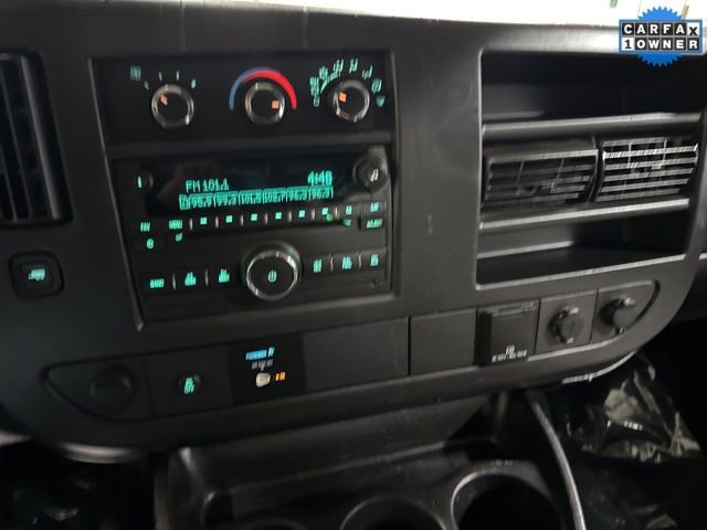 Used 2015 Chevrolet Express 2500 image 12