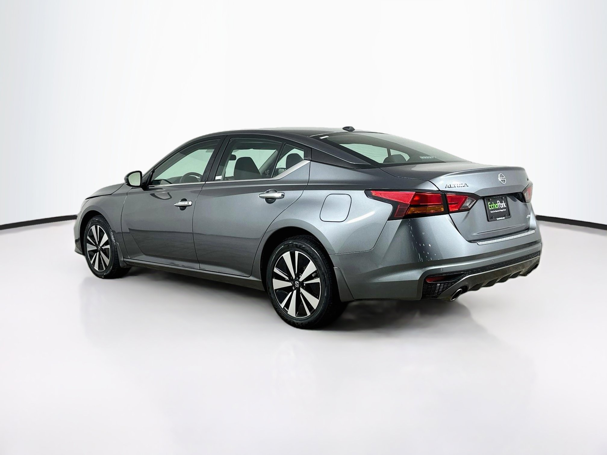 Used 2021 Nissan Altima 2.5 SV w/ SV Premium Package AWD/4WD image 5