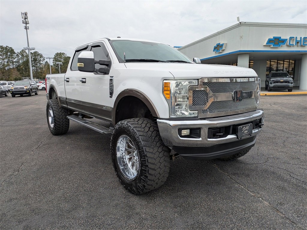 Used 2017 Ford F250 XLT image 24