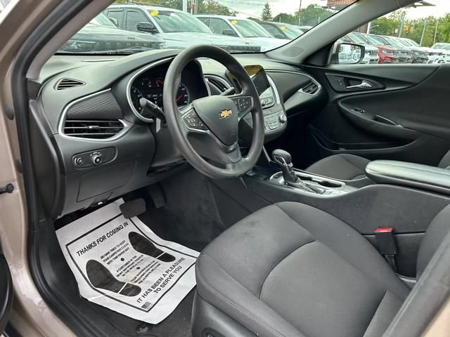 Used 2024 Chevrolet Malibu LT FWD image 11