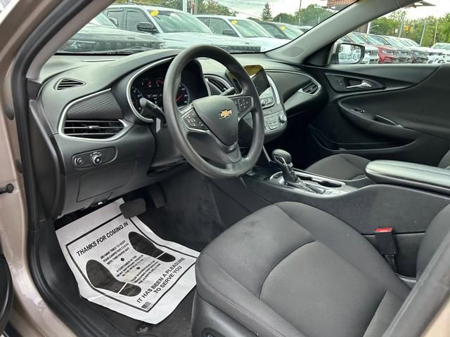 Used 2024 Chevrolet Malibu LT image 11