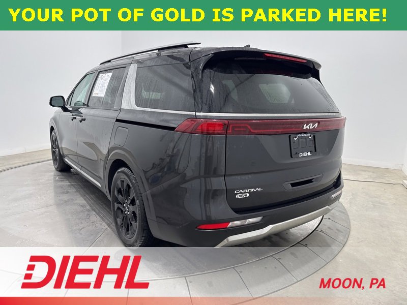 Used 2024 Kia Carnival SX Prestige image 5