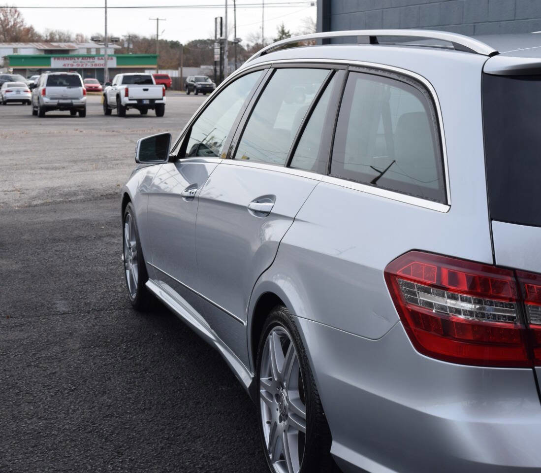 Used 2011 Mercedes-Benz E 350 4MATIC Wagon image 12
