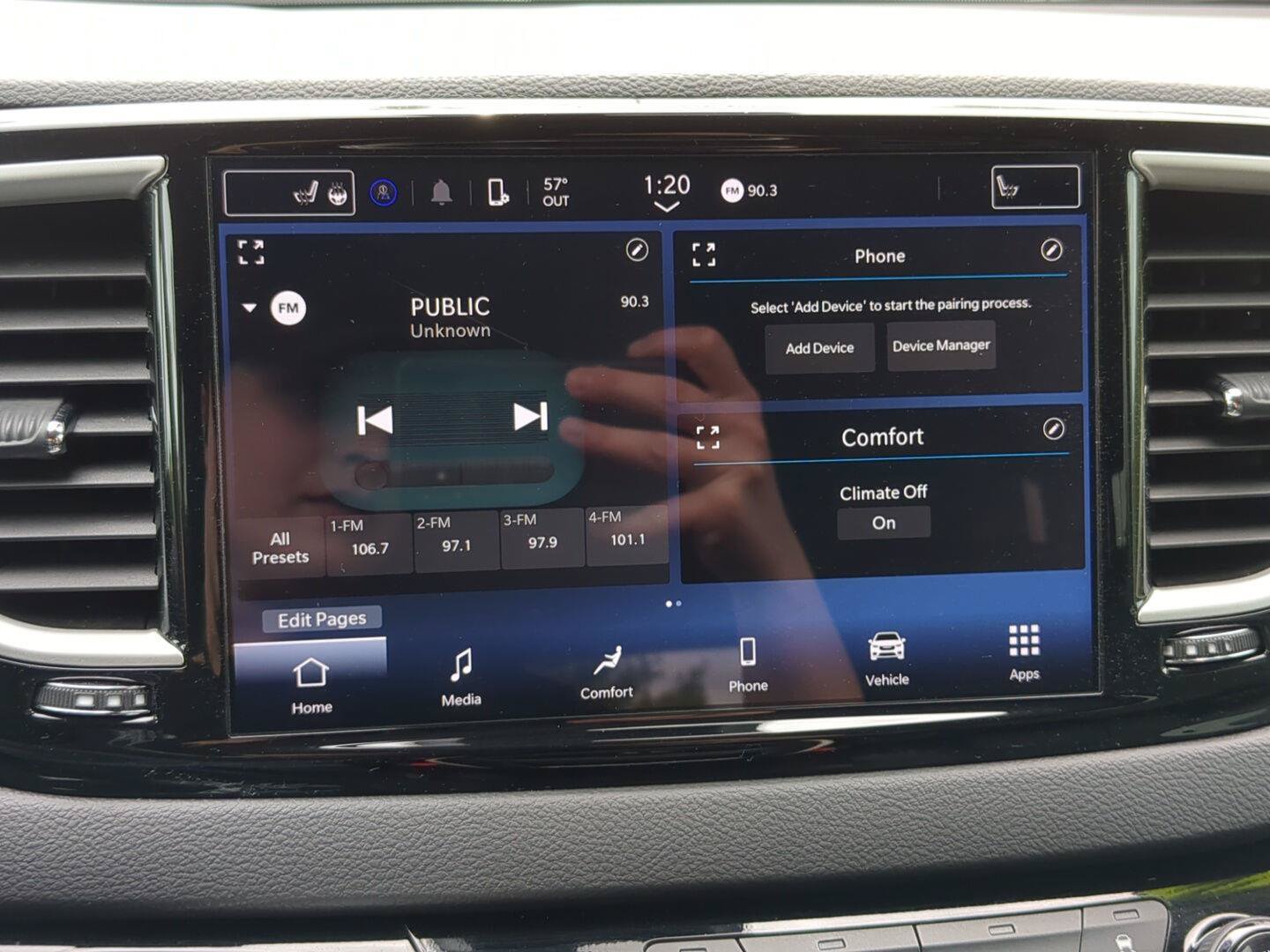 Used 2024 Chrysler Pacifica Touring-L FWD image 22