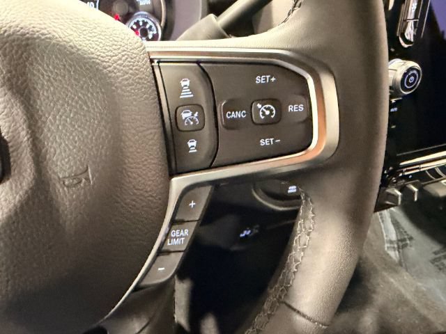 Used 2026 RAM 2500 Big Horn AWD/4WD image 27