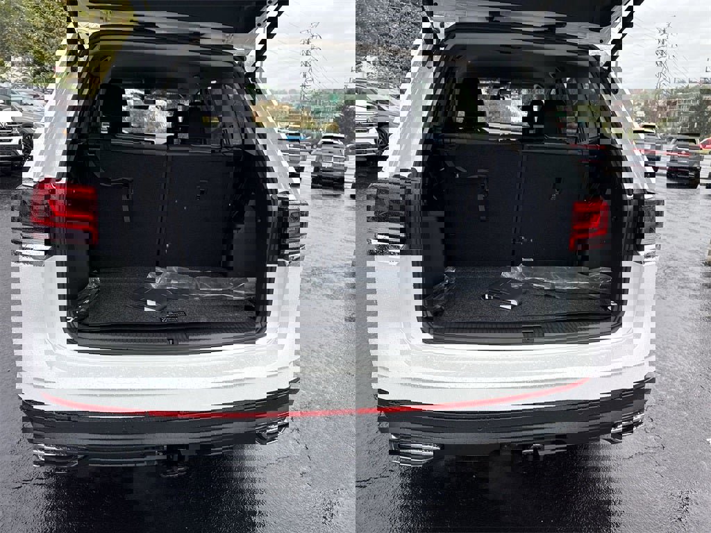 New 2026 Volkswagen Atlas SE image 45